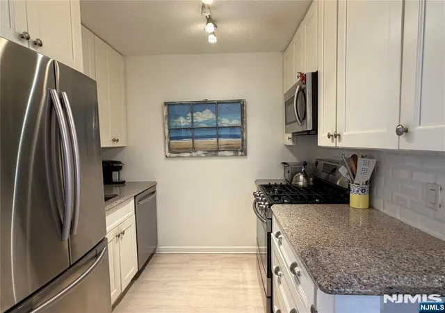 555-north-ave-11a-fort-lee-nj-07024/hzid_08bca170
