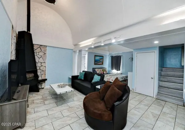 15617-front-beach-rd-330-panama-city-beach-fl-32413/hzid_bd9b0261