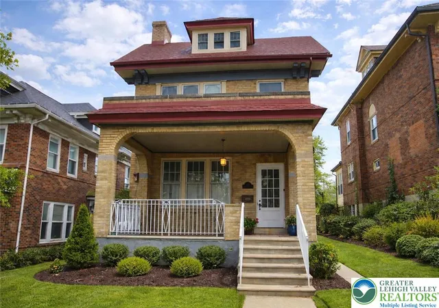 1831-hamilton-allentown-pa-18104/hzid_1ad0d619