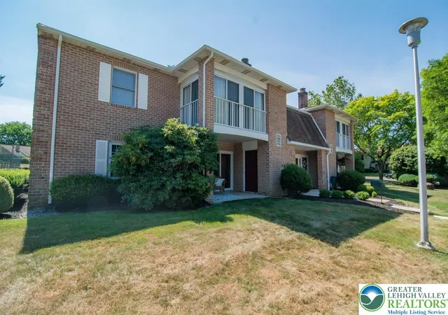 2705-rolling-green-dr-macungie-pa-18062/hzid_25ac8489