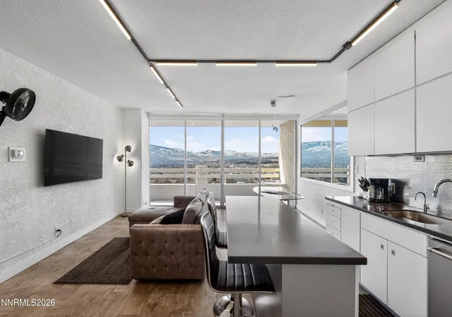 100-n-arlington-ave-unit-22h-reno-nv-89501/hzid_cbc8c2c7