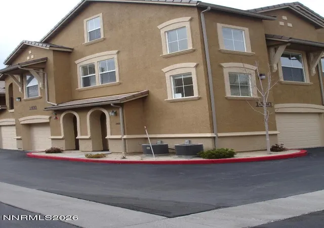 17000-wedge-pkwy-1421-reno-nv-89511/hzid_492d0cf7