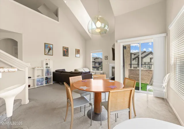 17000-wedge-pkwy-unit-1224-reno-nv-89511/hzid_a0a134d2