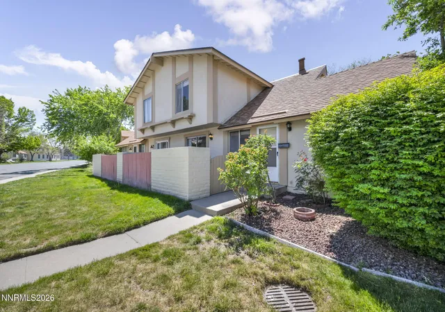 19-condor-cir-carson-city-nv-89701/hzid_4fdfcf4d