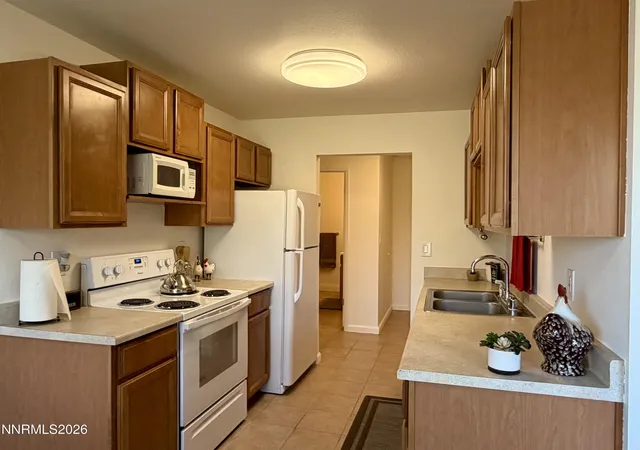 3870-e-leonesio-dr-b1-reno-nv-89512/hzid_c97b6325
