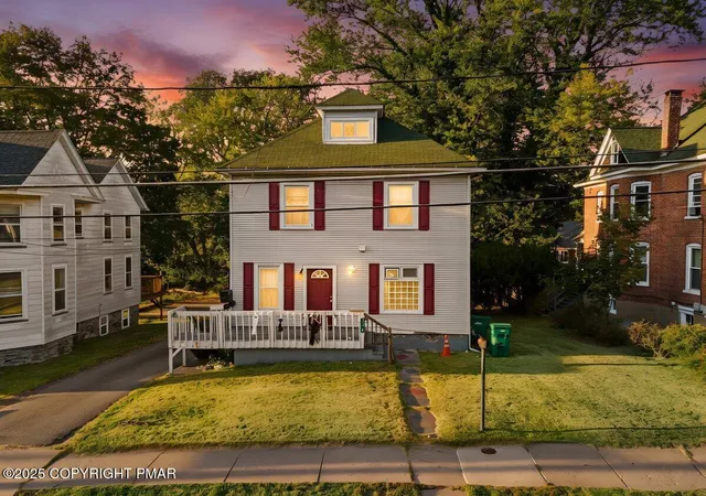 120-ridgeway-st-east-stroudsburg-pa-18301/hzid_fe47fa75