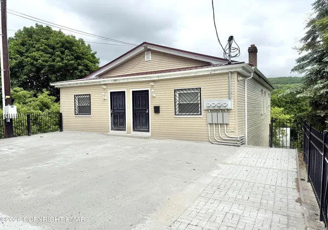 309-311-e-east-ridge-st-lansford-pa-18232/hzid_3296b18c