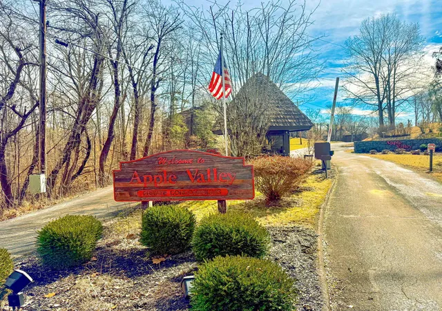 145-state-park-rd-i-6-jamestown-ky-42629/hzid_2a7b1923