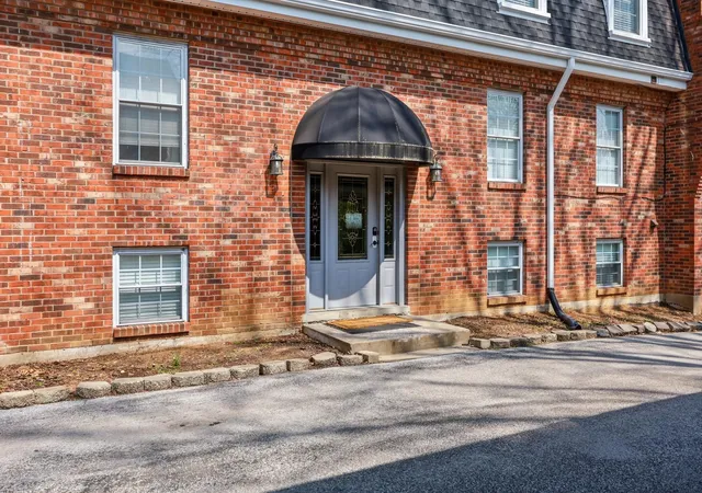 333-e-4th-st-c2-frankfort-ky-40601/hzid_1a040dfc