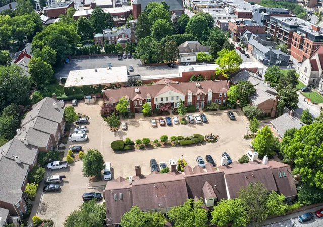 541-w-short-st-15-lexington-ky-40507/hzid_ec26d332