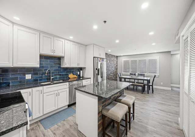 355-s-broadway-703-lexington-ky-40508/hzid_f58ba87d