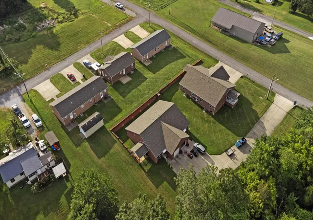 1223-1233-clyde-elrod-ave-kevil-ky-42053/hzid_55fd5fb8