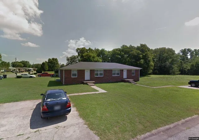 2000-b-jan-dr-hopkinsville-ky-42240/hzid_08f15f01