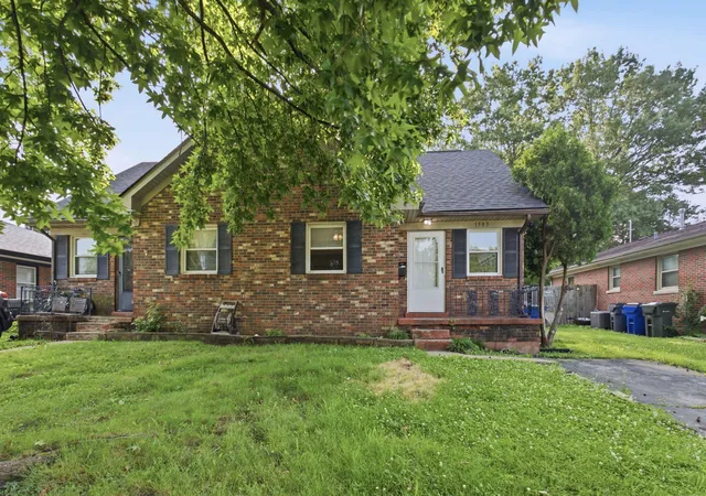 1503-roanoke-rd-lexington-ky-40504/hzid_1b5aec94