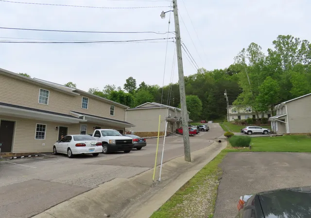 939-piedmont-st-morehead-ky-40351/hzid_d65bab31