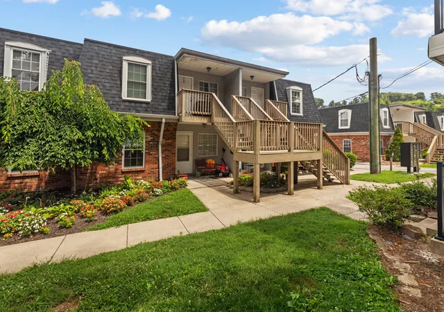 333-e-4th-street-a8-frankfort-ky-40601/hzid_fc000b8c