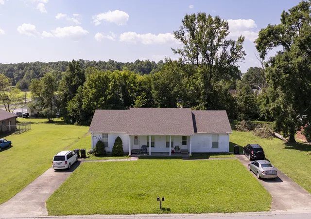 1003-northwood-dr-murray-ky-42071/hzid_2cc7ddb5