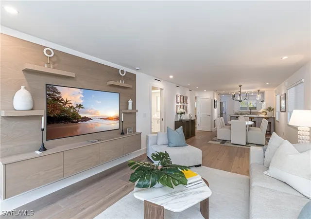 320-14th-ave-s-320e-naples-fl-34102/hzid_4e071353