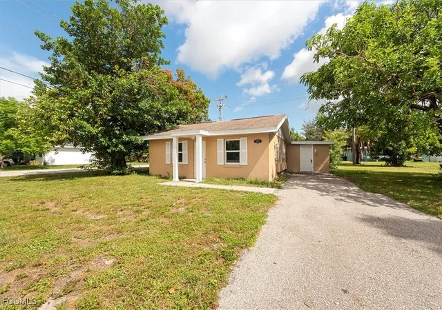 1905-oakley-ave-a-and-b-fort-myers-fl-33901/hzid_71dd01b6