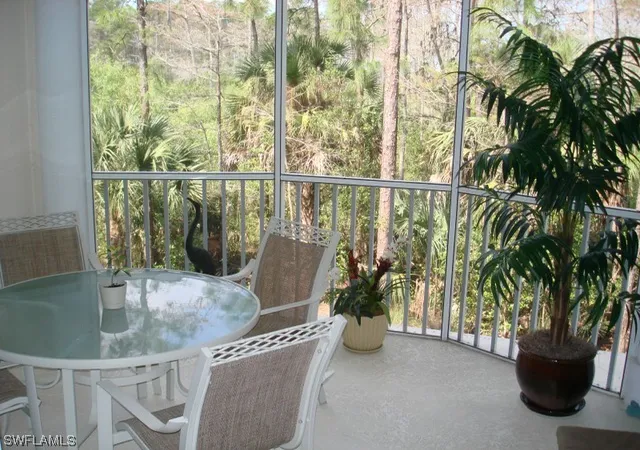 4843-hampshire-ct-104-naples-fl-34112/hzid_e4515c40