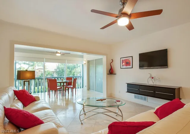 666-3rd-st-s-305-naples-fl-34102/hzid_4b2c71a5