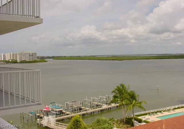 8701-estero-blvd-706-fort-myers-beach-fl-33931/hzid_1e1d4901