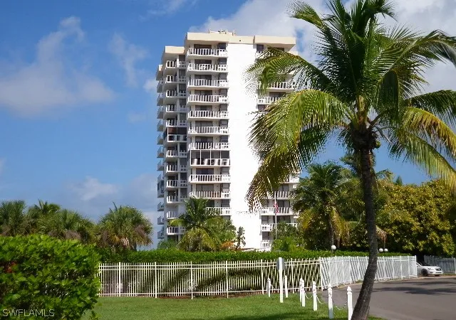 8701-estero-blvd-1204-fort-myers-beach-fl-33931/hzid_2fc8b19d