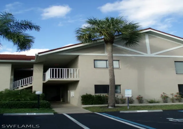 9635-eaton-gardens-ln-106-fort-myers-fl-33919/hzid_a80e1bcb