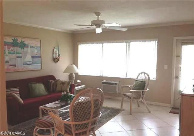 473-12th-ave-s-b16-naples-fl-34102/hzid_56e6b047