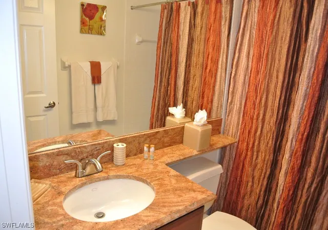 40-seagate-dr-901-a-naples-fl-34103/hzid_bb3f7aaf