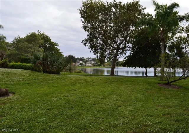 1714-kings-lake-blvd-2-106-naples-fl-34112/hzid_0538f726
