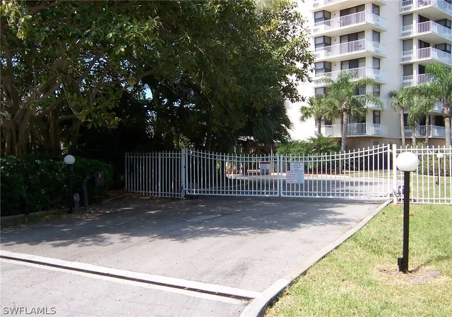 8701-estero-blvd-1104-fort-myers-beach-fl-33931/hzid_4c2c0feb