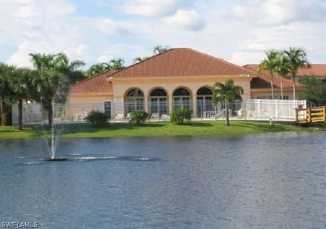 15440-bellamar-cir-2922-fort-myers-fl-33908/hzid_5974ad6a