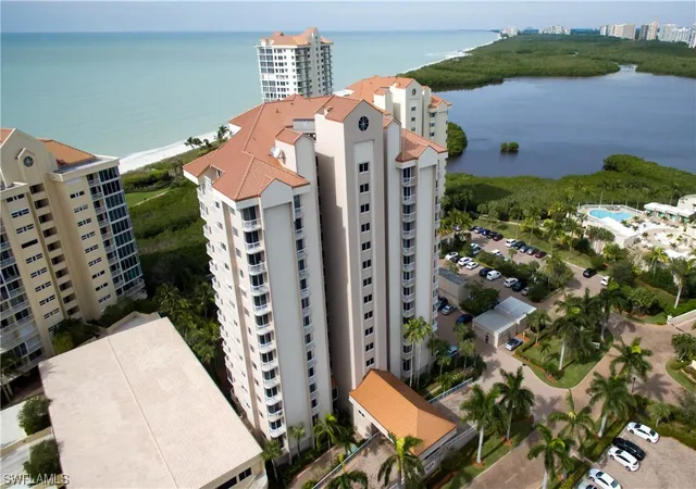 40-seagate-dr-704-a-naples-fl-34103/hzid_bcd1d46f