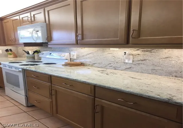 4372-27th-ct-sw-209-naples-fl-34116/hzid_210f447e