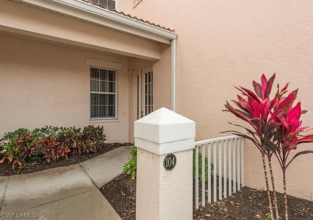 8335-whisper-trace-way-g-104-naples-fl-34114/hzid_c3d5f52a