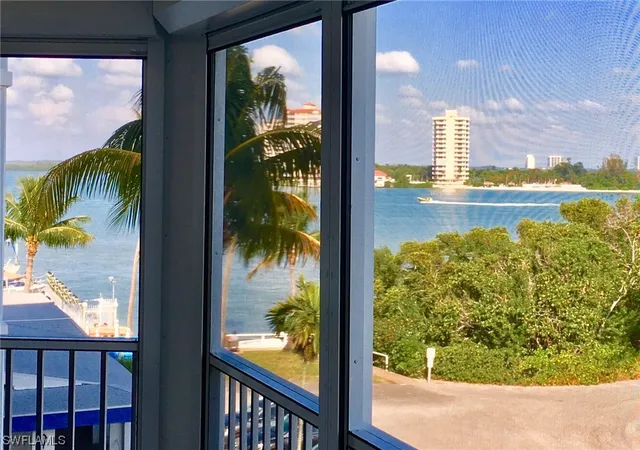 8401-estero-blvd-303-fort-myers-beach-fl-33931/hzid_11de34dc