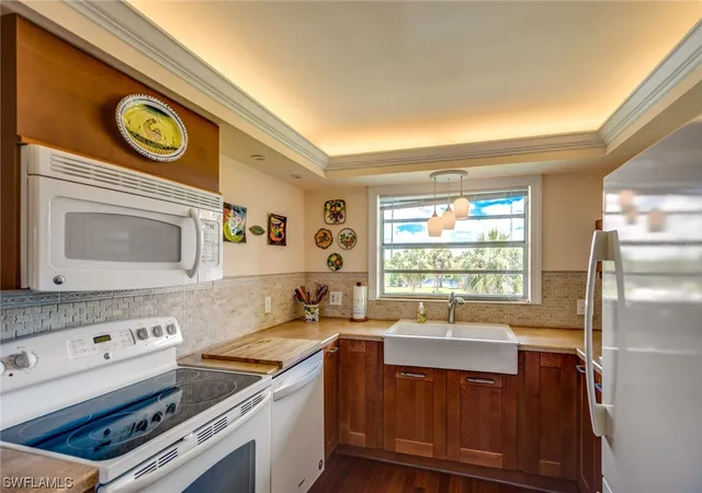 4372-27th-ct-sw-2-302-naples-fl-34116/hzid_a2769ba5