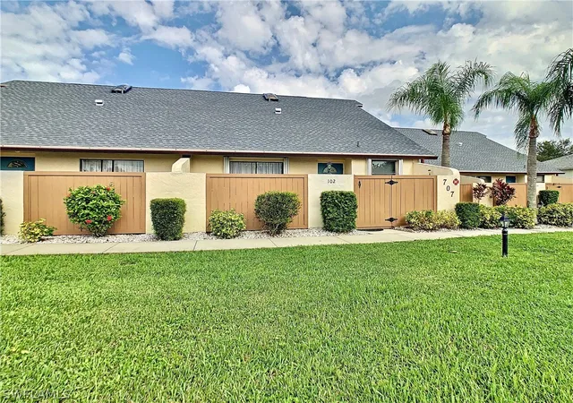 707-sw-3rd-ct-102-cape-coral-fl-33991/hzid_5d9b4a0e