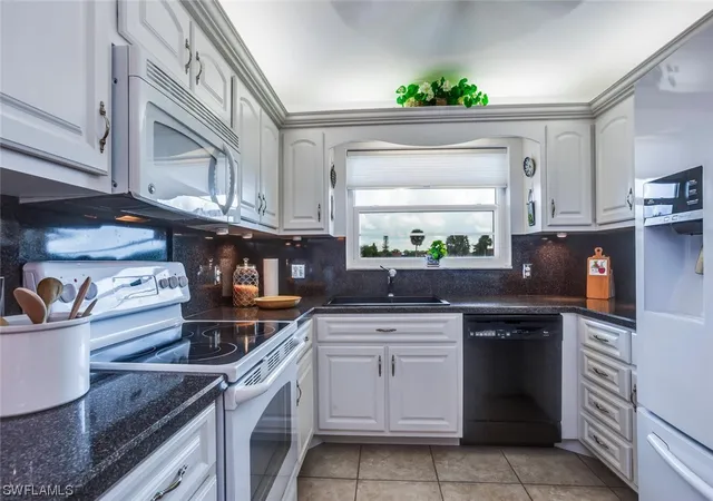 4372-27th-ct-sw-2-208-naples-fl-34116/hzid_83beec0b