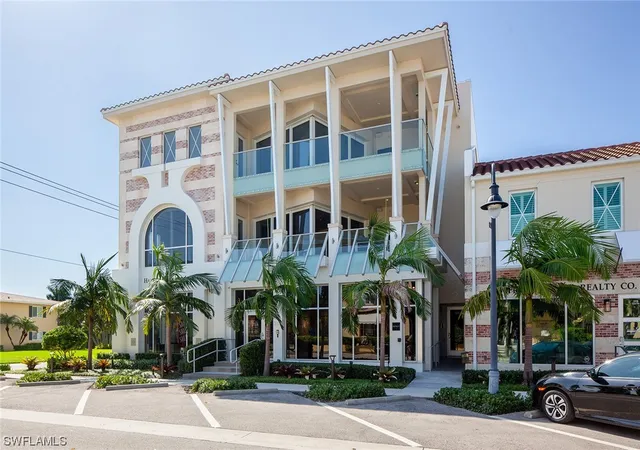 382-12th-ave-s-201-naples-fl-34102/hzid_41f70a8a