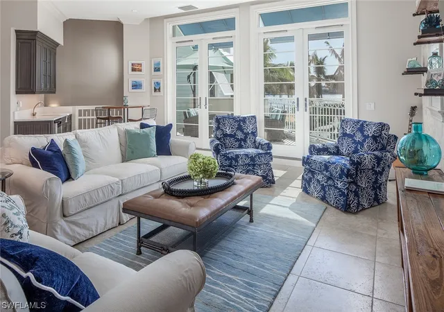 1001-10th-ave-s-210-naples-fl-34102/hzid_f8a70bd6