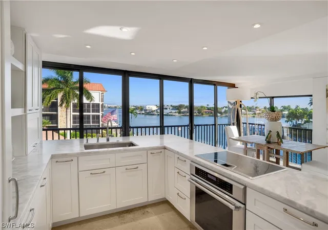 2900-gulf-shore-blvd-n-316-naples-fl-34103/hzid_d505c49d
