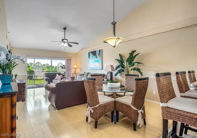 9650-victoria-ln-b-306-naples-fl-34109/hzid_f9ce0bdb