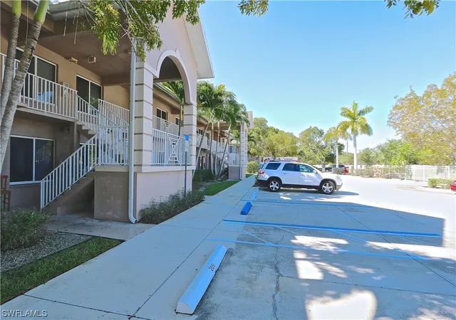 5480-16th-pl-sw-212-naples-fl-34116/hzid_98848dd9