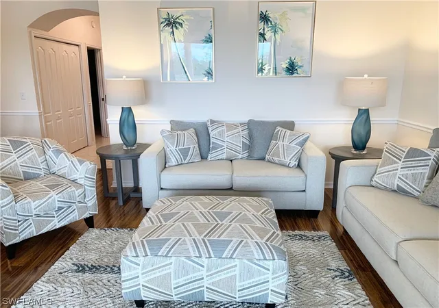 7505-stoneybrook-dr-722-naples-fl-34112/hzid_b1217991