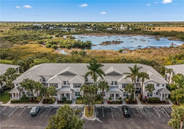 8335-whisper-trace-way-g-105-naples-fl-34114/hzid_aad95938