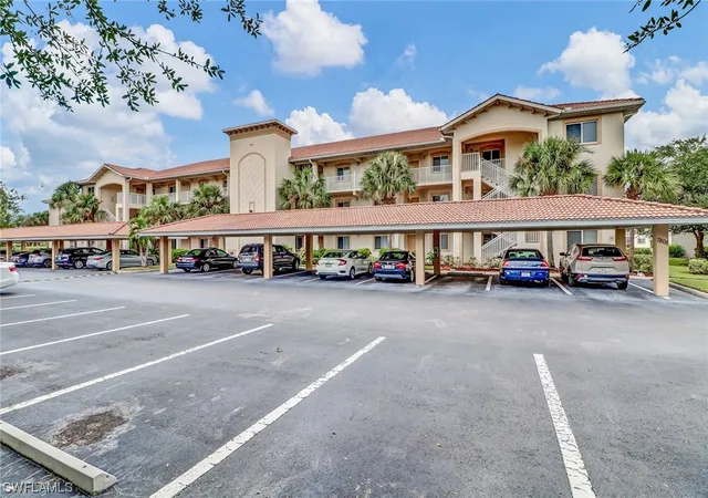 7808-regal-heron-cir-106-naples-fl-34104/hzid_689df8dd