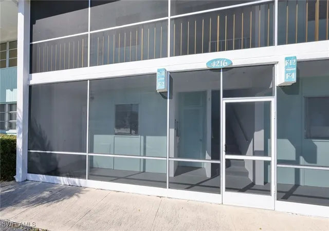 4216-se-4th-place-2-cape-coral-fl-33904/hzid_30268981