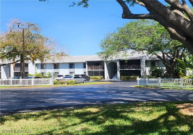 4641-lakeside-clb-blvd-11-c2-fort-myers-fl-33905/hzid_72adcddf